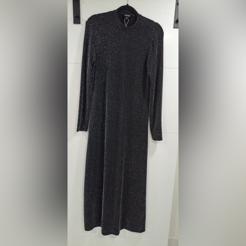 Elegant Black Long Sleeve Dress
